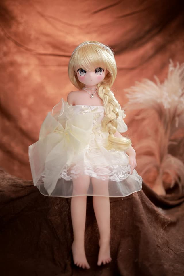 Himari mini doll