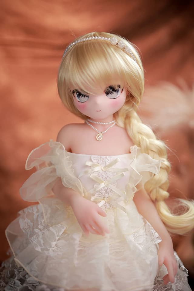 Himari mini doll