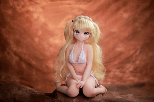 Himari mini doll